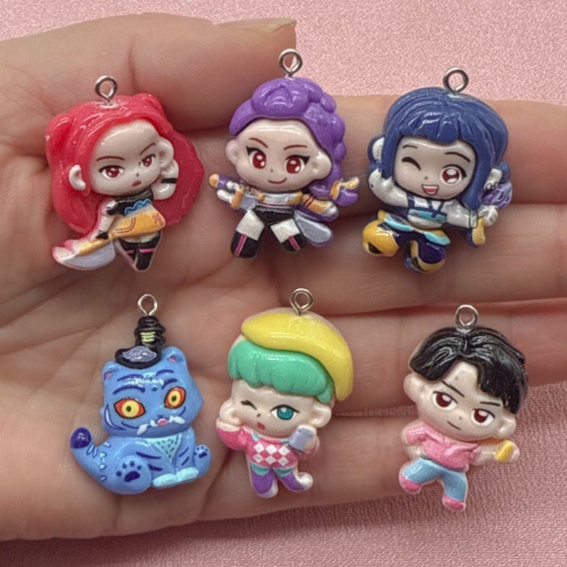 Resin Art Essentials - 10pcs resin cartoon pendant, DIY jewelry