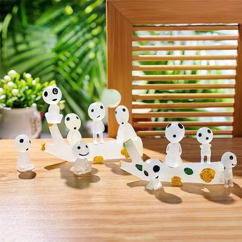 Resin Art Tree - 10-30pcs Luminous Tree Spirits Micro Landscape