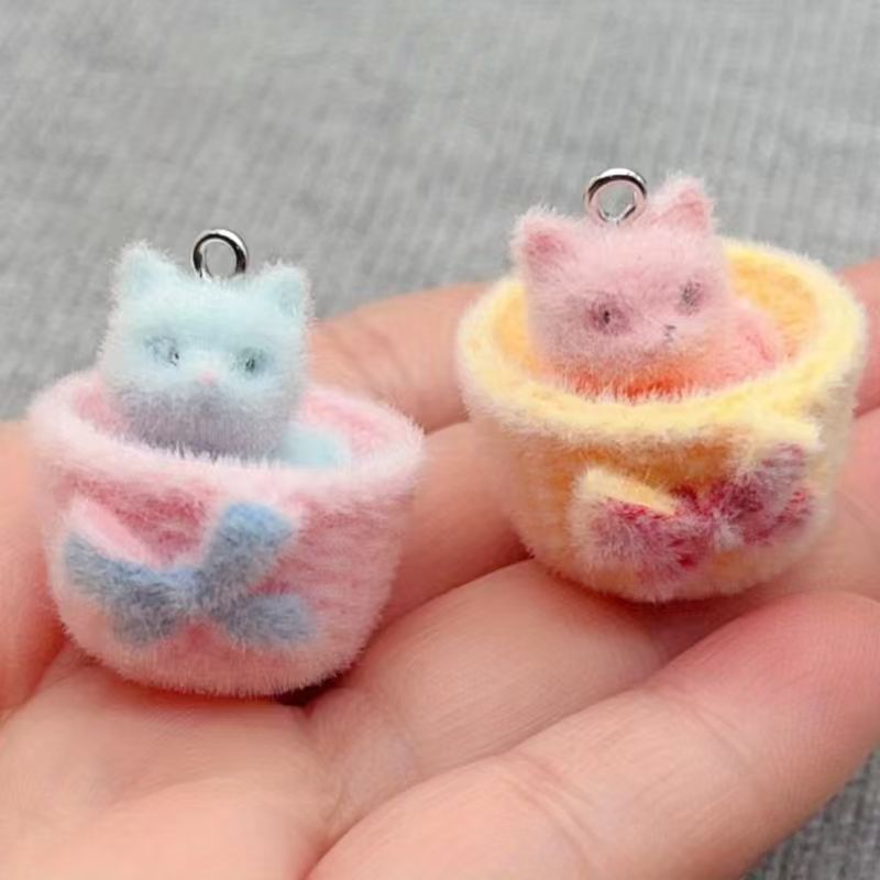 4pcs 3D plush resin cat pendan - Resin Art Essentials 评论和价格