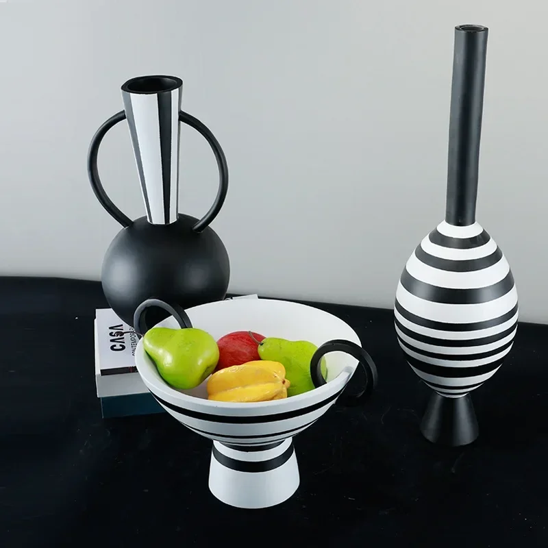 Creative and Simple Modern Nor - Resin Art Dining Table 评论和价格