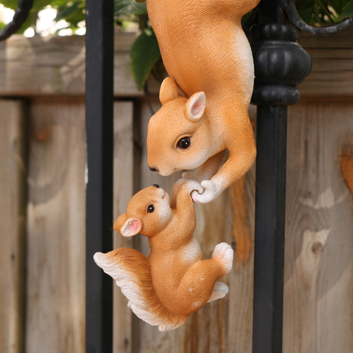 Mother Child Squirrel Resin Ha - Resin Art Tree 评论和价格